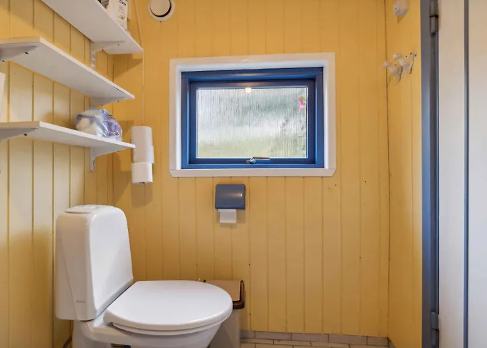 Cozy Summer House On Bornholm Neksø