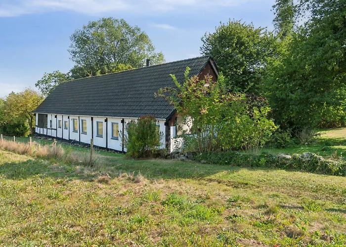 Cozy Summer House On Bornholm Feriehus