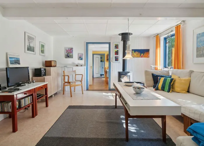 Cozy Summer House On Bornholm *