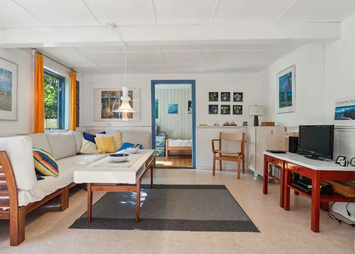 Cozy Summer House On Bornholm Feriehus